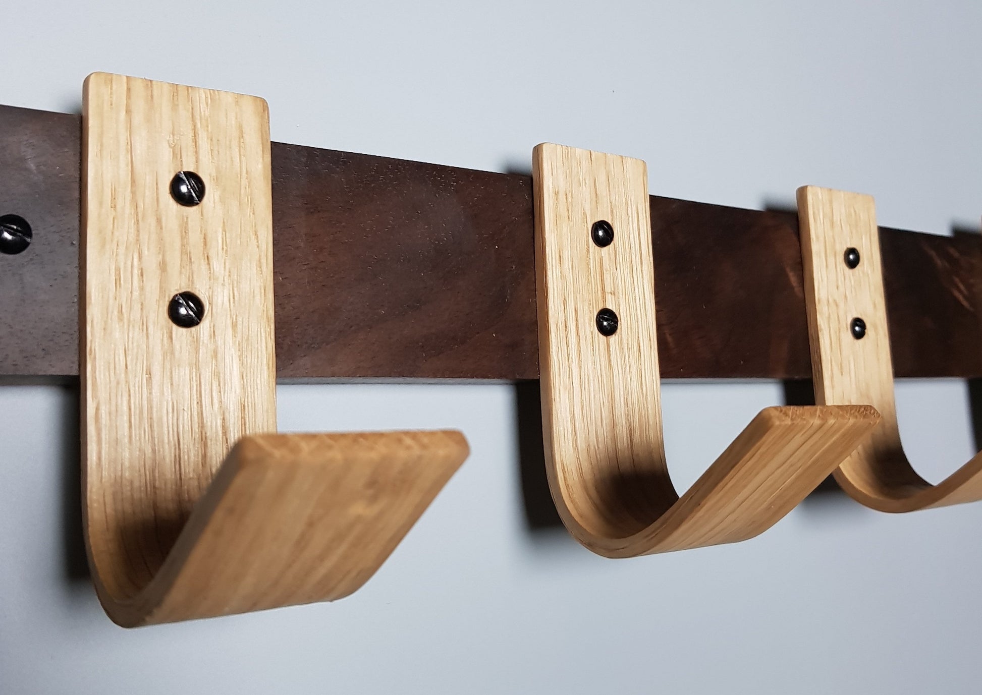 Late Night Coat Rack with Oak Hooks - NOIR.DESIGN