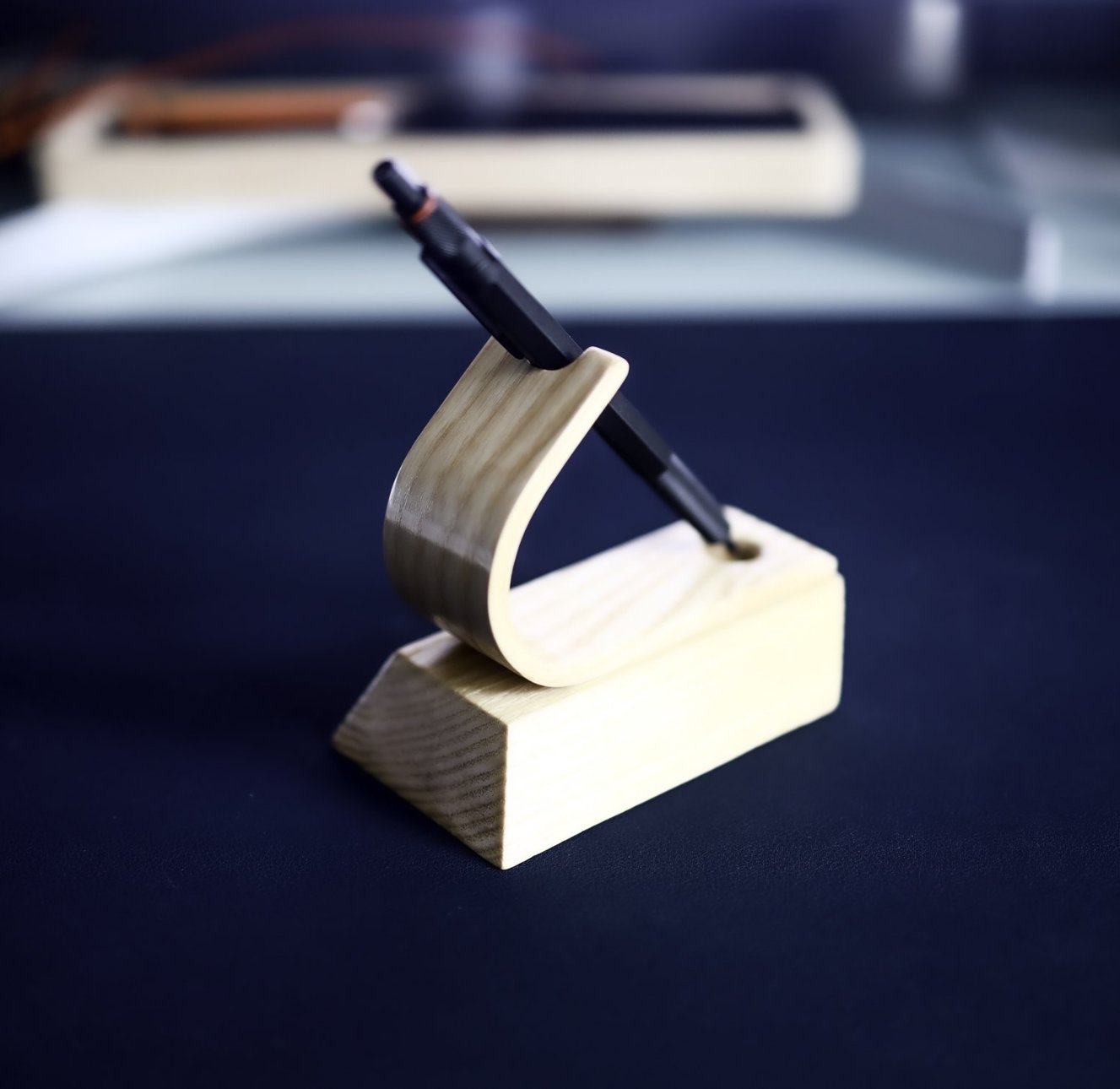 Swiss | Luxury Pen Holder Display Stand - Ash