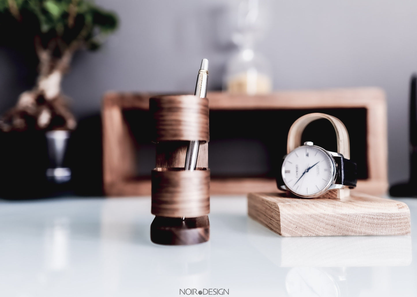 Swiss | Luxury Pen Holder Walnut