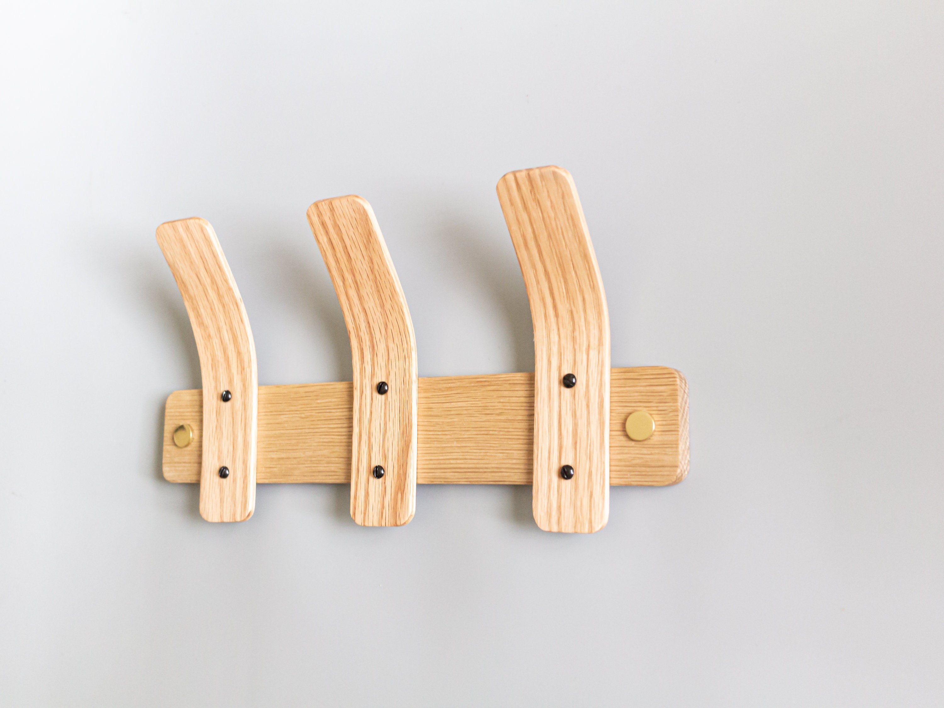 Oak Coat Rack | BL Tordu Brass